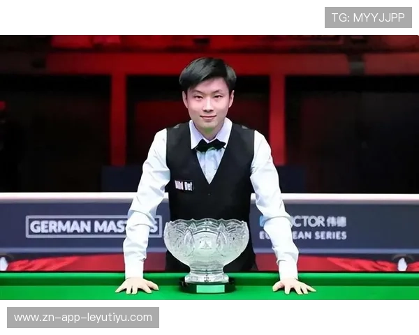 斯诺克国锦赛精彩不断：大师赛冠军出局，赵心童逆势胜出，周跃龙错失良机